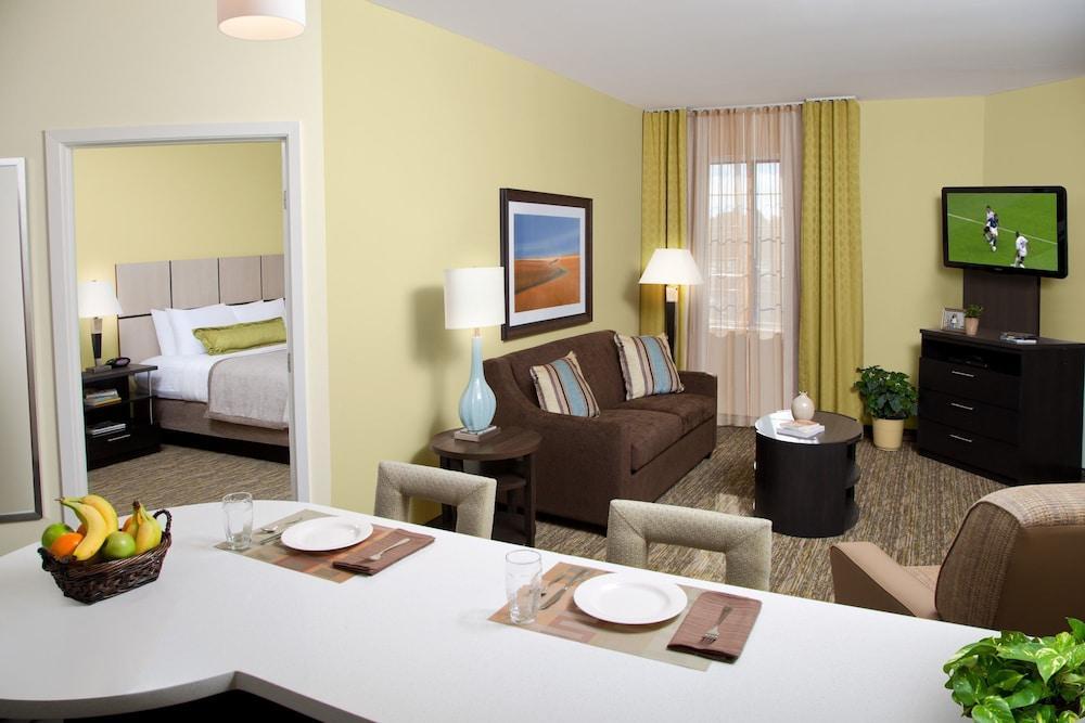 Candlewood Suites - Omaha Millard Area By Ihg Εξωτερικό φωτογραφία