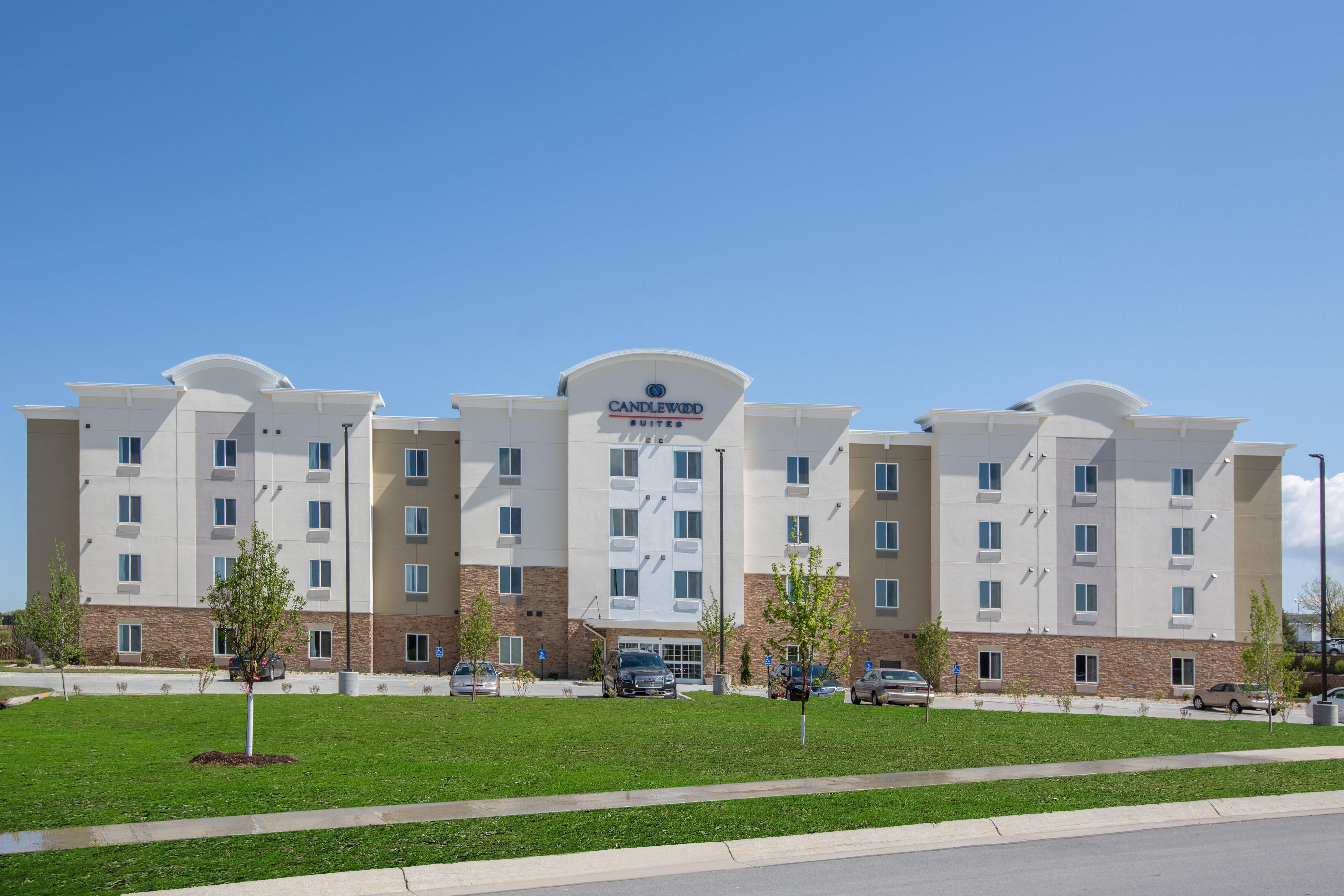 Candlewood Suites - Omaha Millard Area By Ihg Εξωτερικό φωτογραφία
